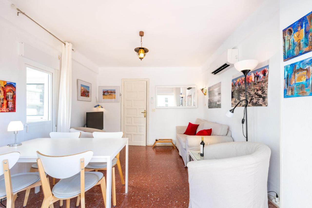 Seafront Apartment Torre Del Mar Exteriör bild